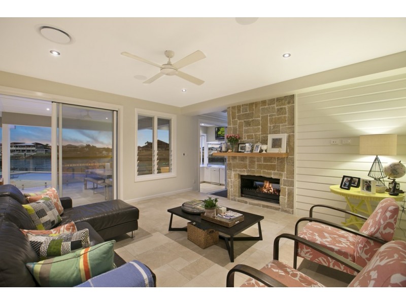 24 Voyagers Court, Raby Bay QLD 4163