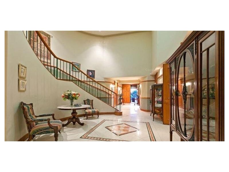 97 Masthead Drive, Raby Bay QLD 4163