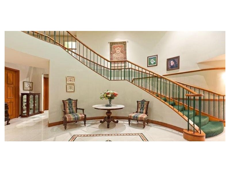 97 Masthead Drive, Raby Bay QLD 4163