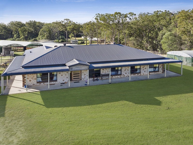 562 German Church Road, Redland Bay QLD 4165