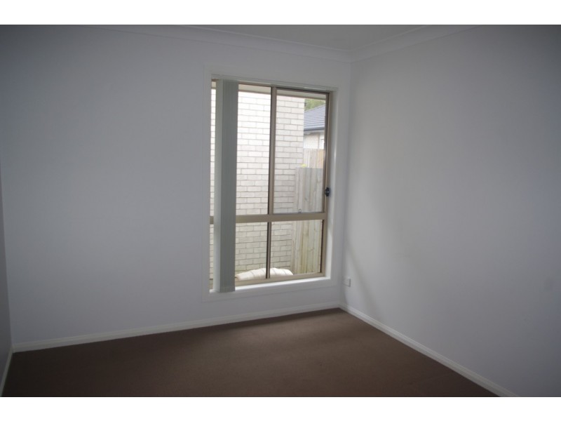 2/33 Riley Peter Place, Cleveland QLD 4163
