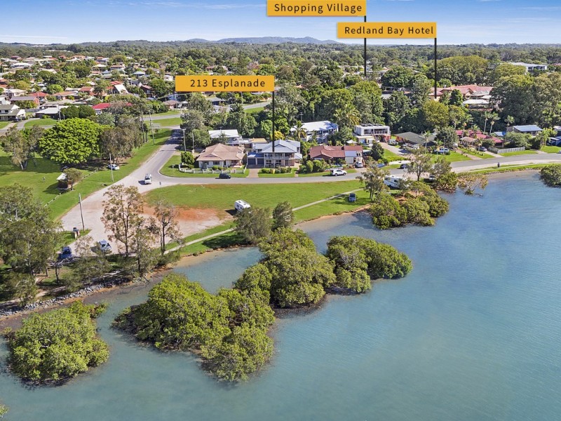 213 Esplanade, Redland Bay QLD 4165