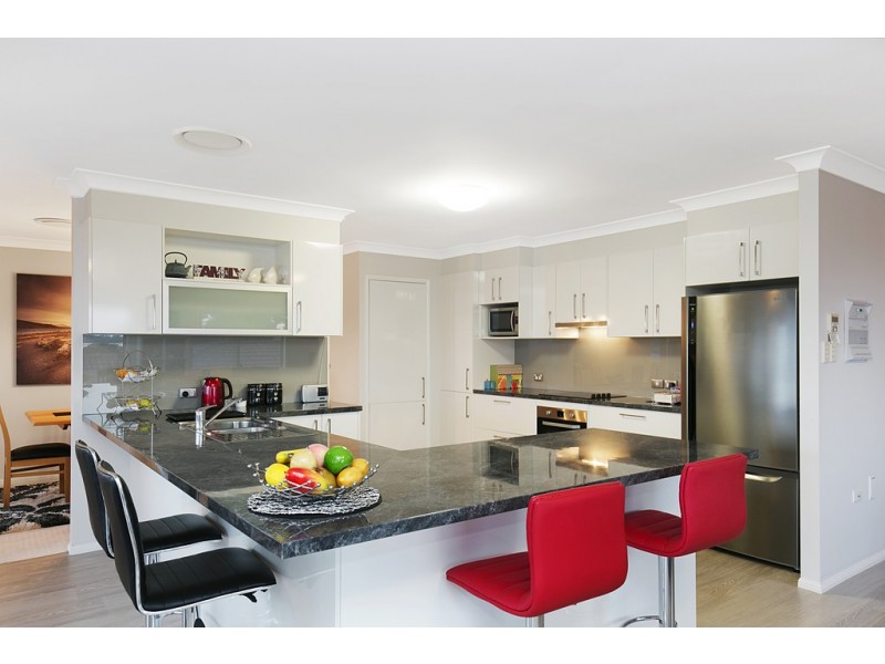 213 Esplanade, Redland Bay QLD 4165