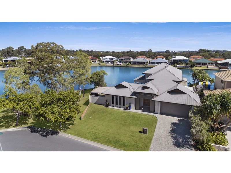 8 Helena Street, Wellington Point QLD 4160