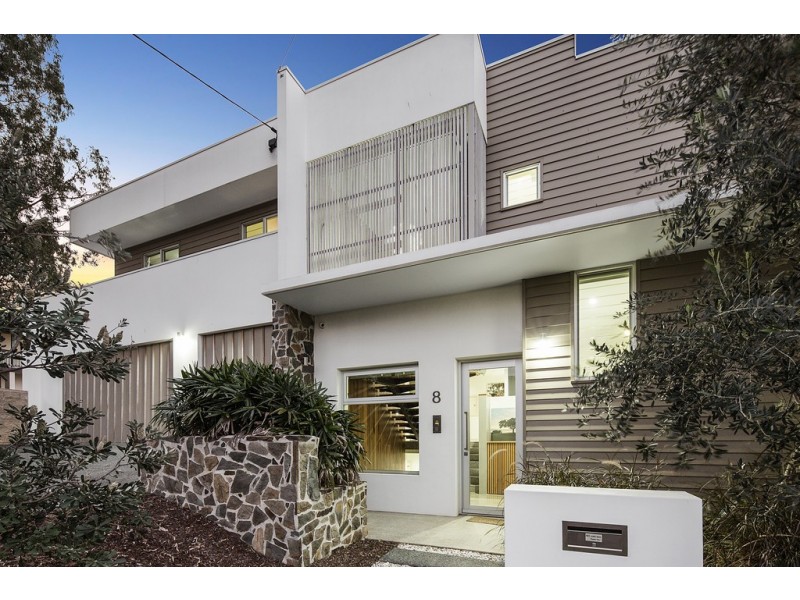 8 Sand Street, Ormiston QLD 4160