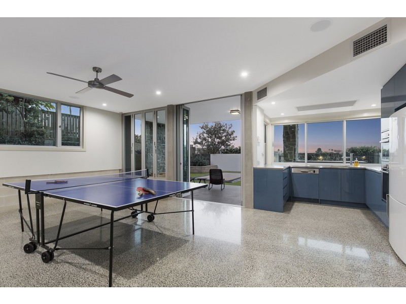 8 Sand Street, Ormiston QLD 4160