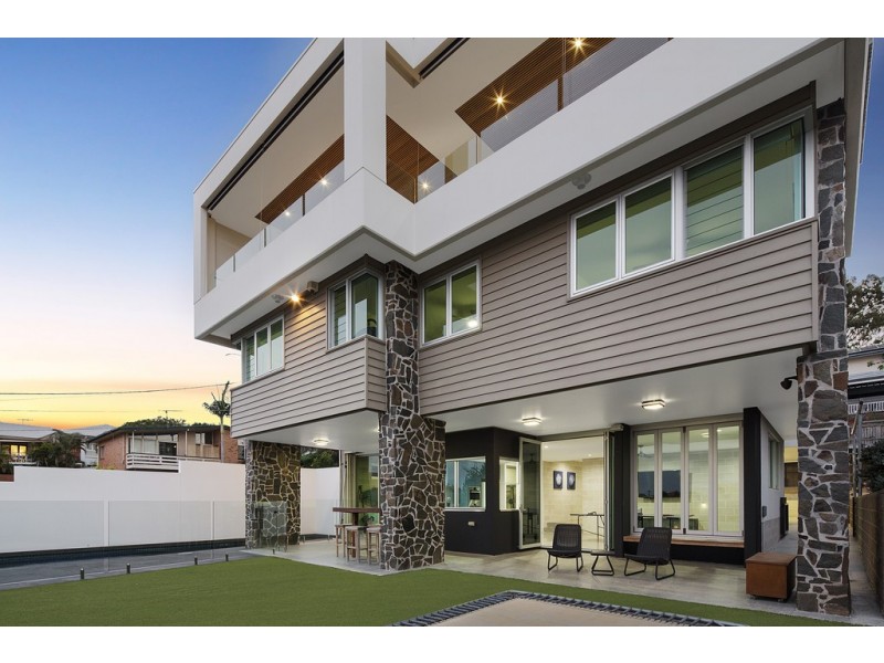 8 Sand Street, Ormiston QLD 4160