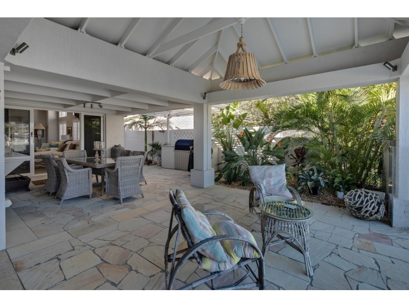 22 Carling Court, Raby Bay QLD 4163