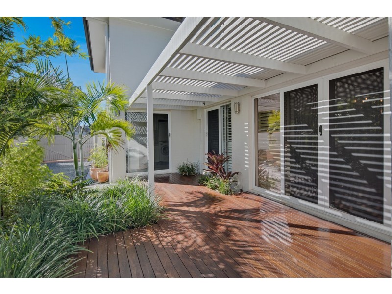 22 Carling Court, Raby Bay QLD 4163