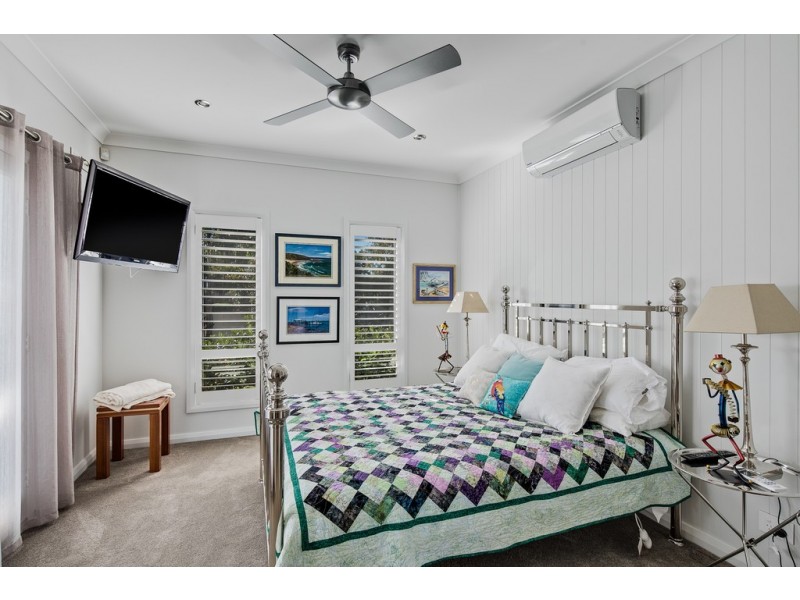 22 Carling Court, Raby Bay QLD 4163