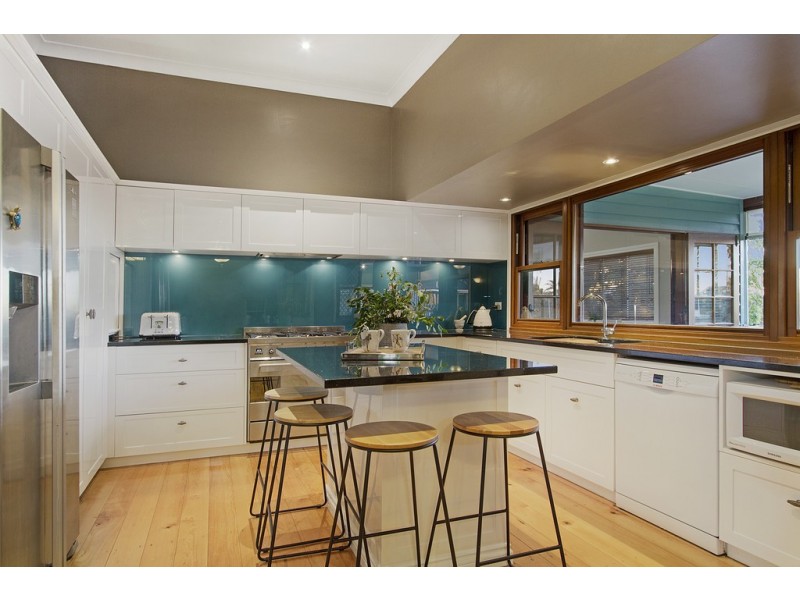 34 Colburn Avenue, Victoria Point QLD 4165