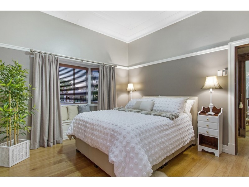 34 Colburn Avenue, Victoria Point QLD 4165