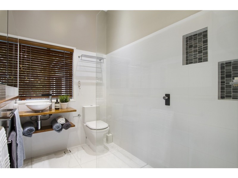 34 Colburn Avenue, Victoria Point QLD 4165