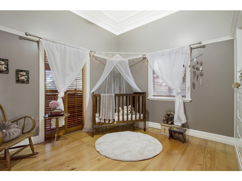 34 Colburn Avenue, Victoria Point QLD 4165