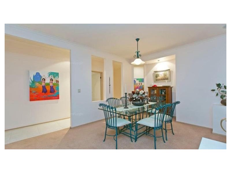 9 Kooringa Avenue, Cleveland QLD 4163