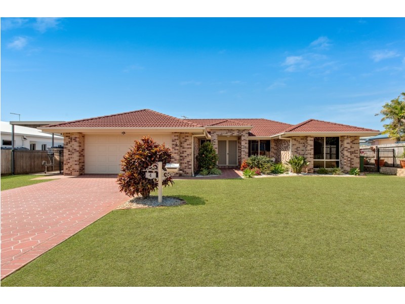 4 Highland Street, Redland Bay QLD 4165