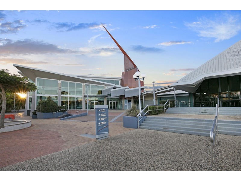 232, 234, 236 Shore Street North, Cleveland QLD 4163