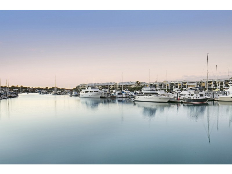 232-236 Shore Street North, Cleveland QLD 4163