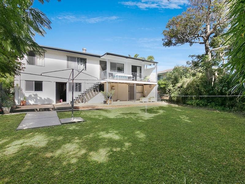15 Station Street, Wellington Point QLD 4160