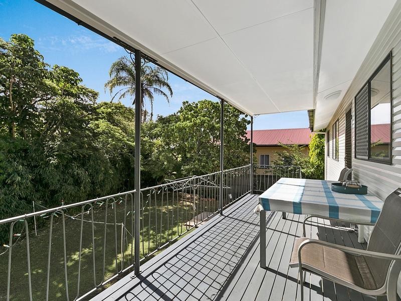 15 Station Street, Wellington Point QLD 4160