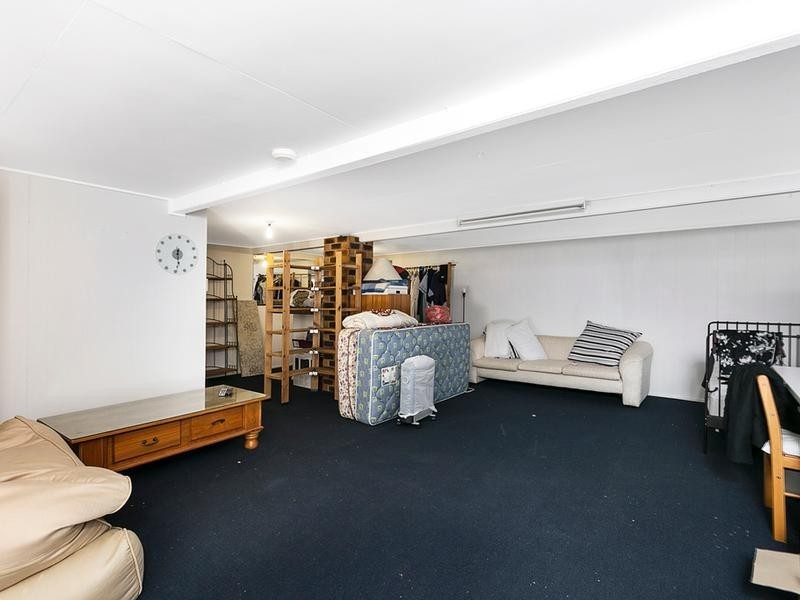 15 Station Street, Wellington Point QLD 4160