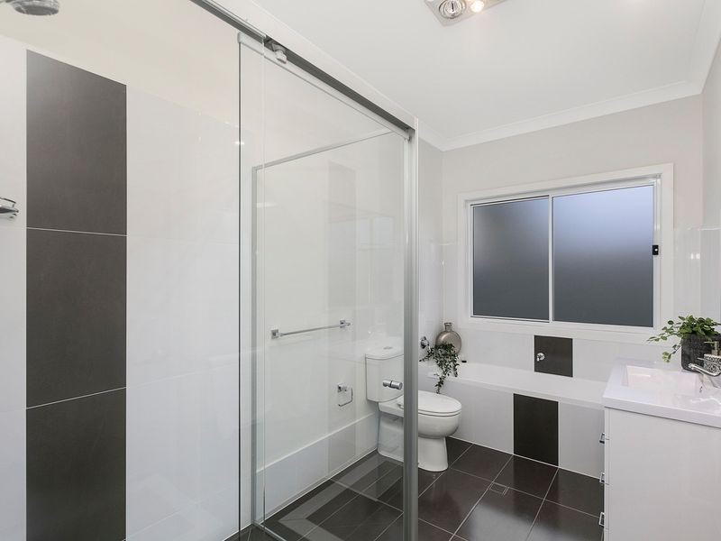 32 Mergowie Drive, Cleveland QLD 4163