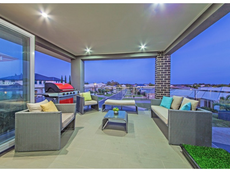 16 Maged Place, Thornlands QLD 4164