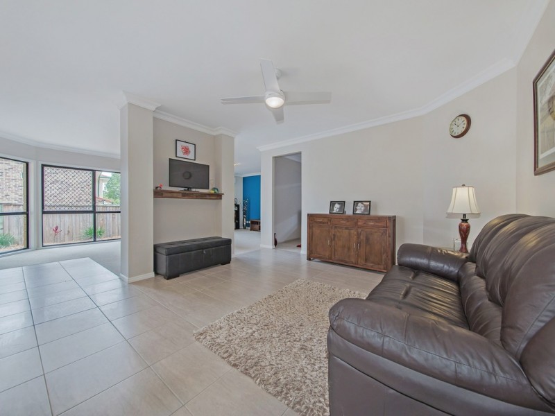 4 Balsa Court, Victoria Point QLD 4165