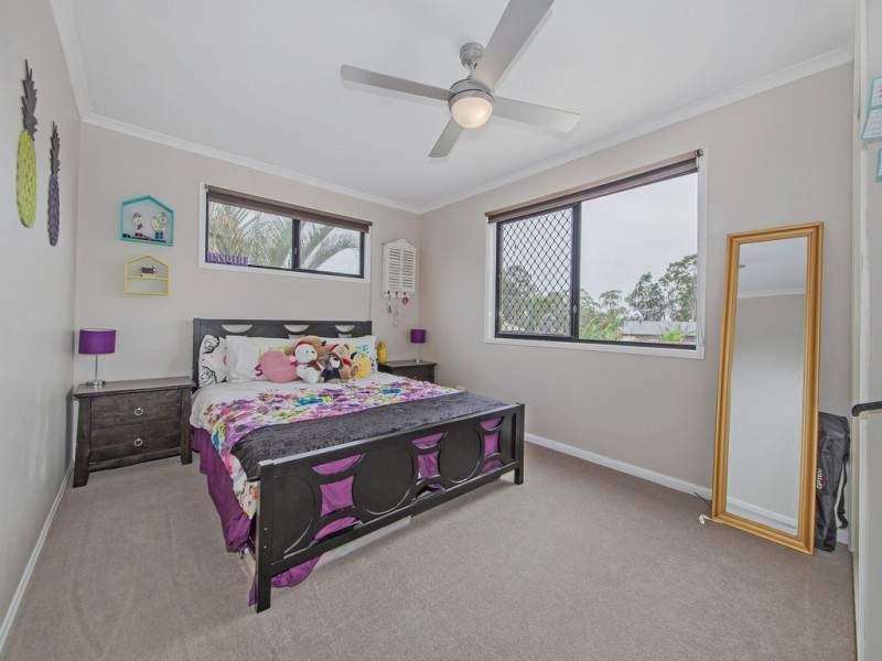 4 Balsa Court, Victoria Point QLD 4165