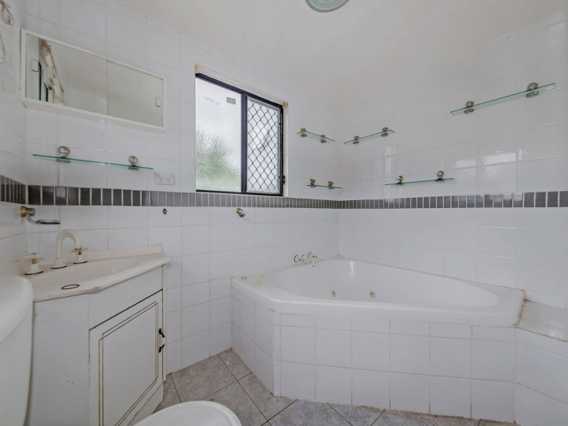 49 Prince of Wales Parade, Alexandra Hills QLD 4161