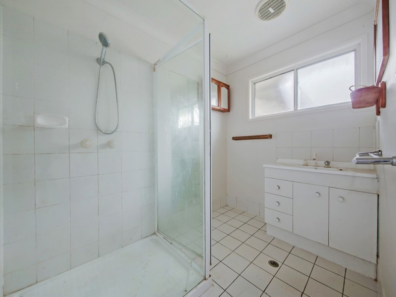 49 Prince of Wales Parade, Alexandra Hills QLD 4161