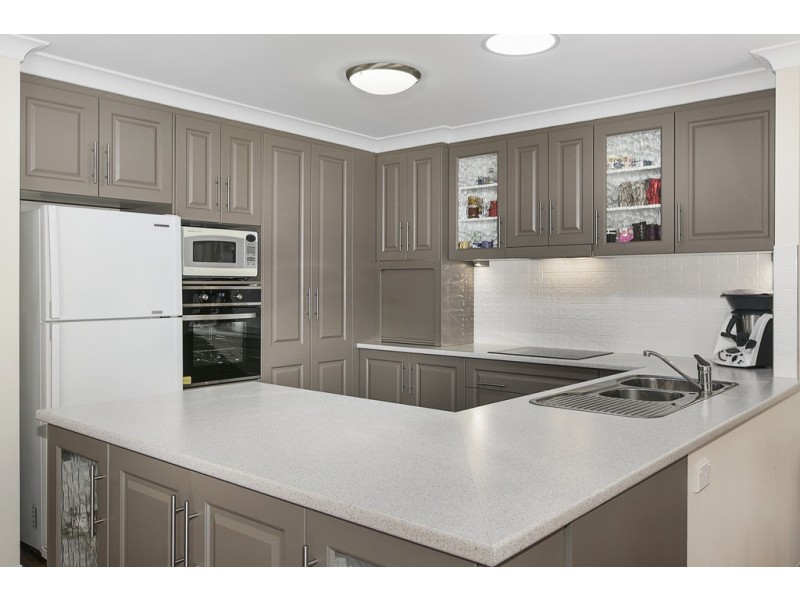 19 Daydream Street, Redland Bay QLD 4165