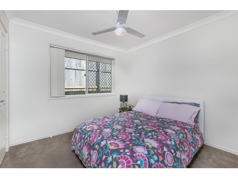 19 Daydream Street, Redland Bay QLD 4165