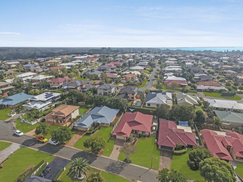 19 Daydream Street, Redland Bay QLD 4165