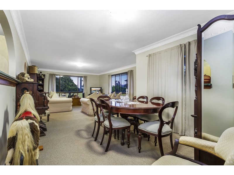 33 Macadamia Street, Victoria Point QLD 4165