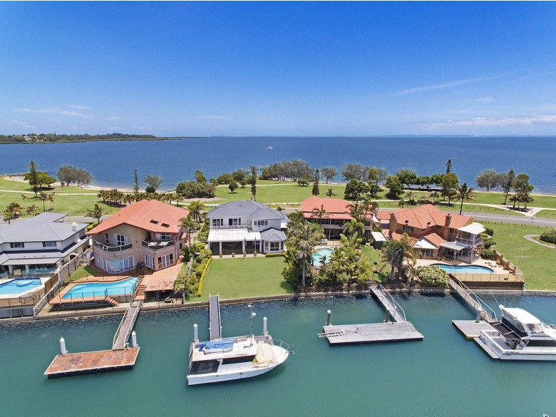 113 Masthead Drive, Raby Bay QLD 4163