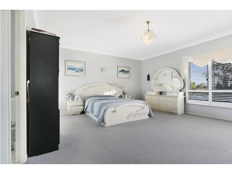 113 Masthead Drive, Raby Bay QLD 4163