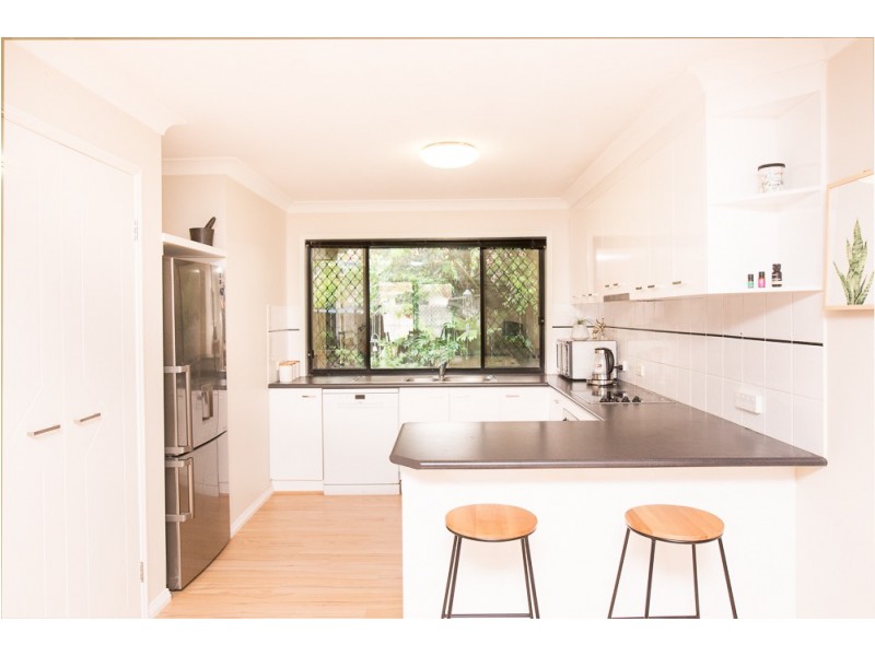 67 South Street, Cleveland QLD 4163