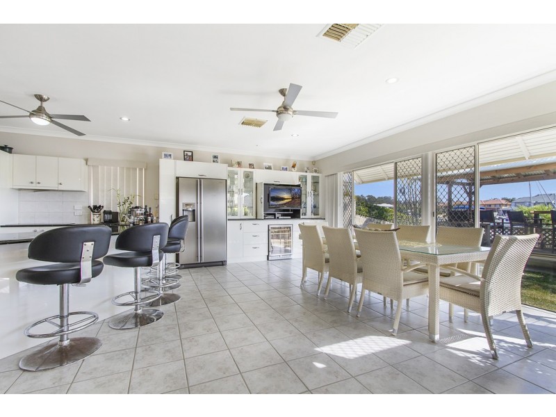44 Nautilus Drive, Ormiston QLD 4160