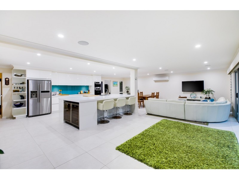 37 Masthead Drive, Cleveland QLD 4163