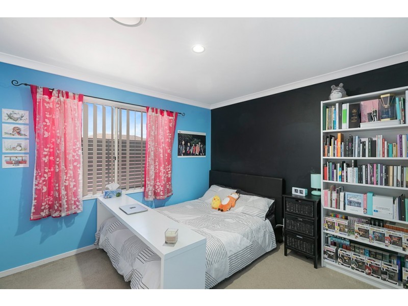 44 Williams Street, Wakerley QLD 4154