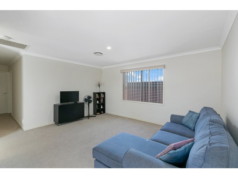 44 Williams Street, Wakerley QLD 4154