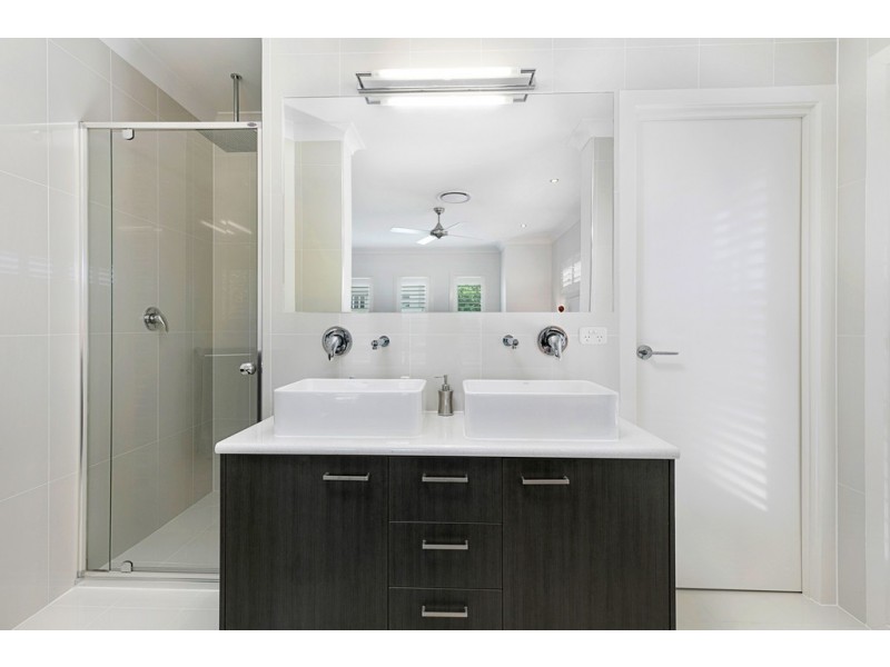 34 Ronnie Street, Cleveland QLD 4163