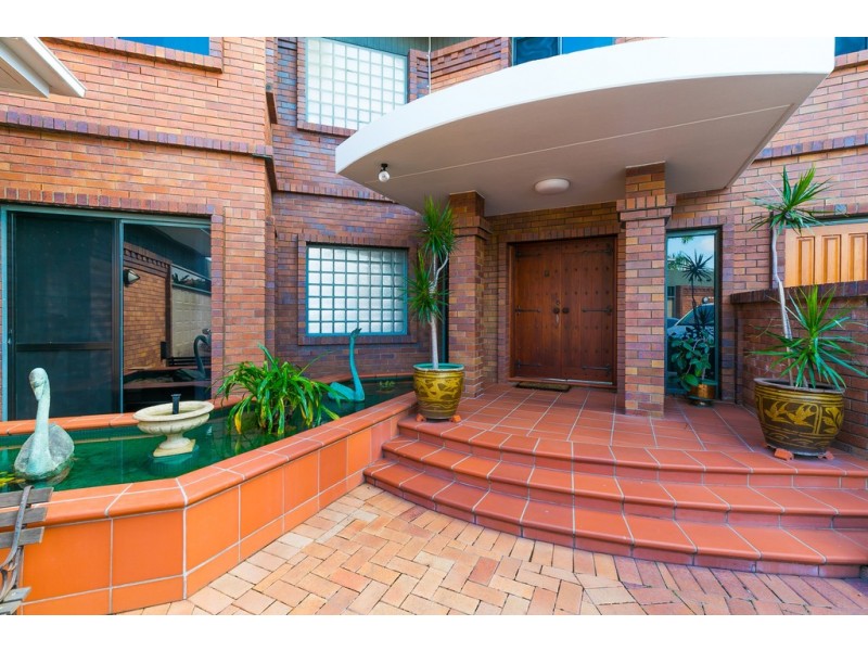 21 Plymouth Court, Raby Bay QLD 4163