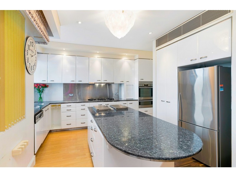 21 Plymouth Court, Raby Bay QLD 4163