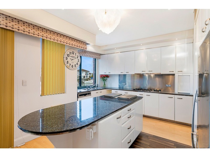 21 Plymouth Court, Raby Bay QLD 4163