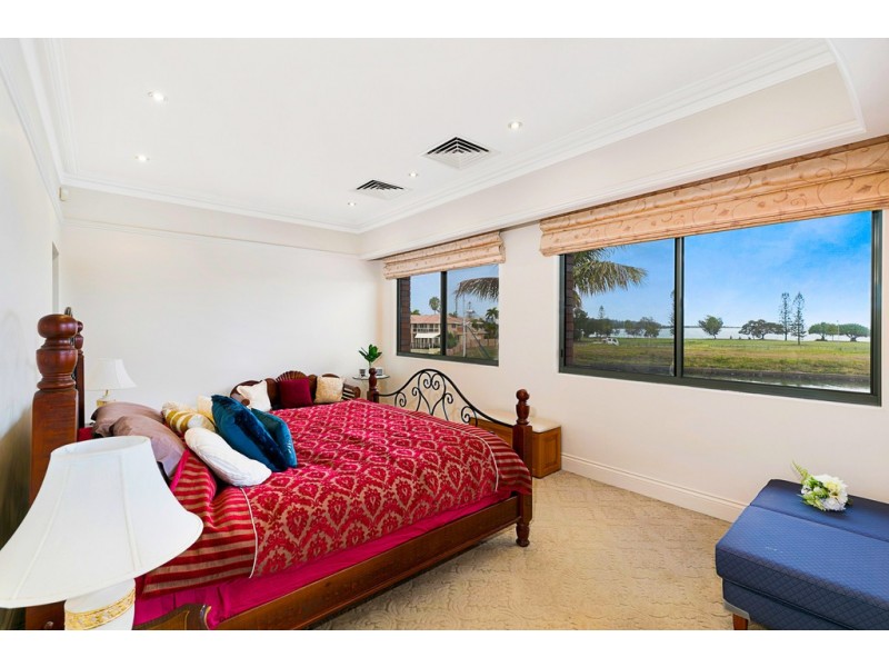 21 Plymouth Court, Raby Bay QLD 4163