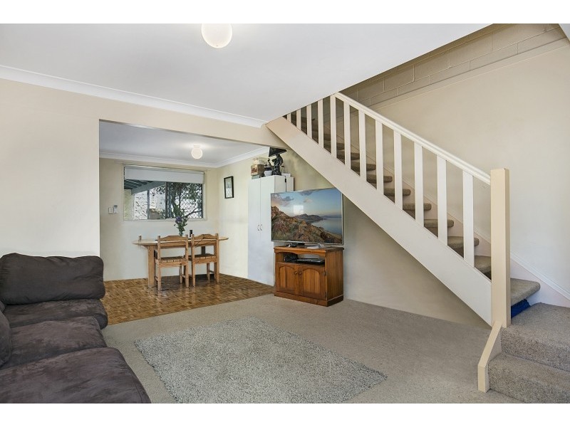 2/221 Middle Street, Cleveland QLD 4163