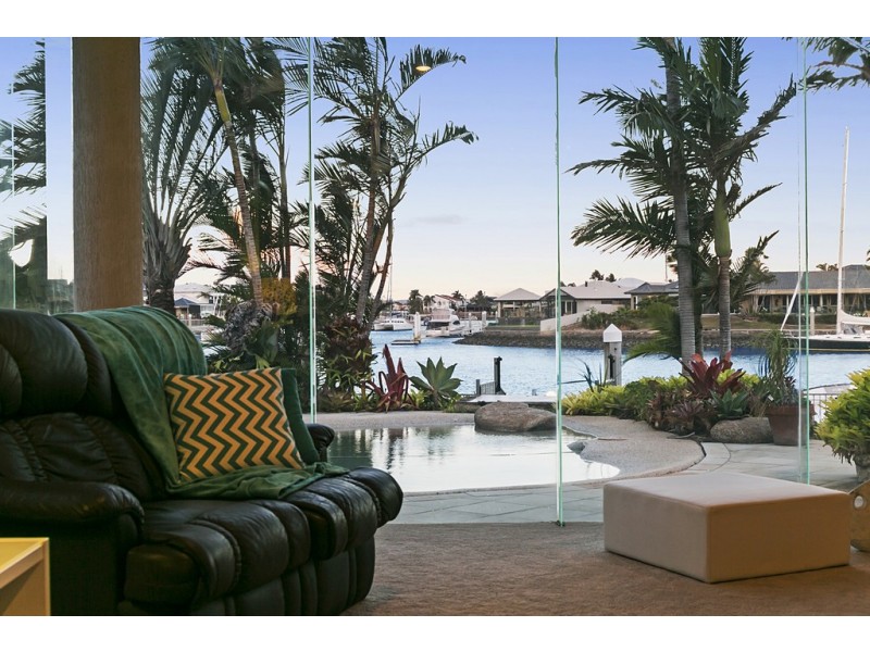 61 Masthead Drive, Raby Bay QLD 4163