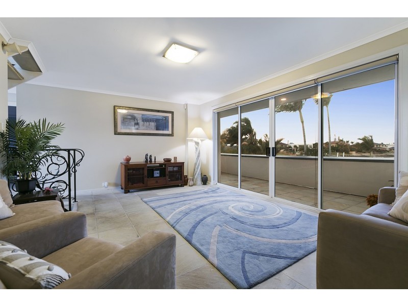 61 Masthead Drive, Raby Bay QLD 4163